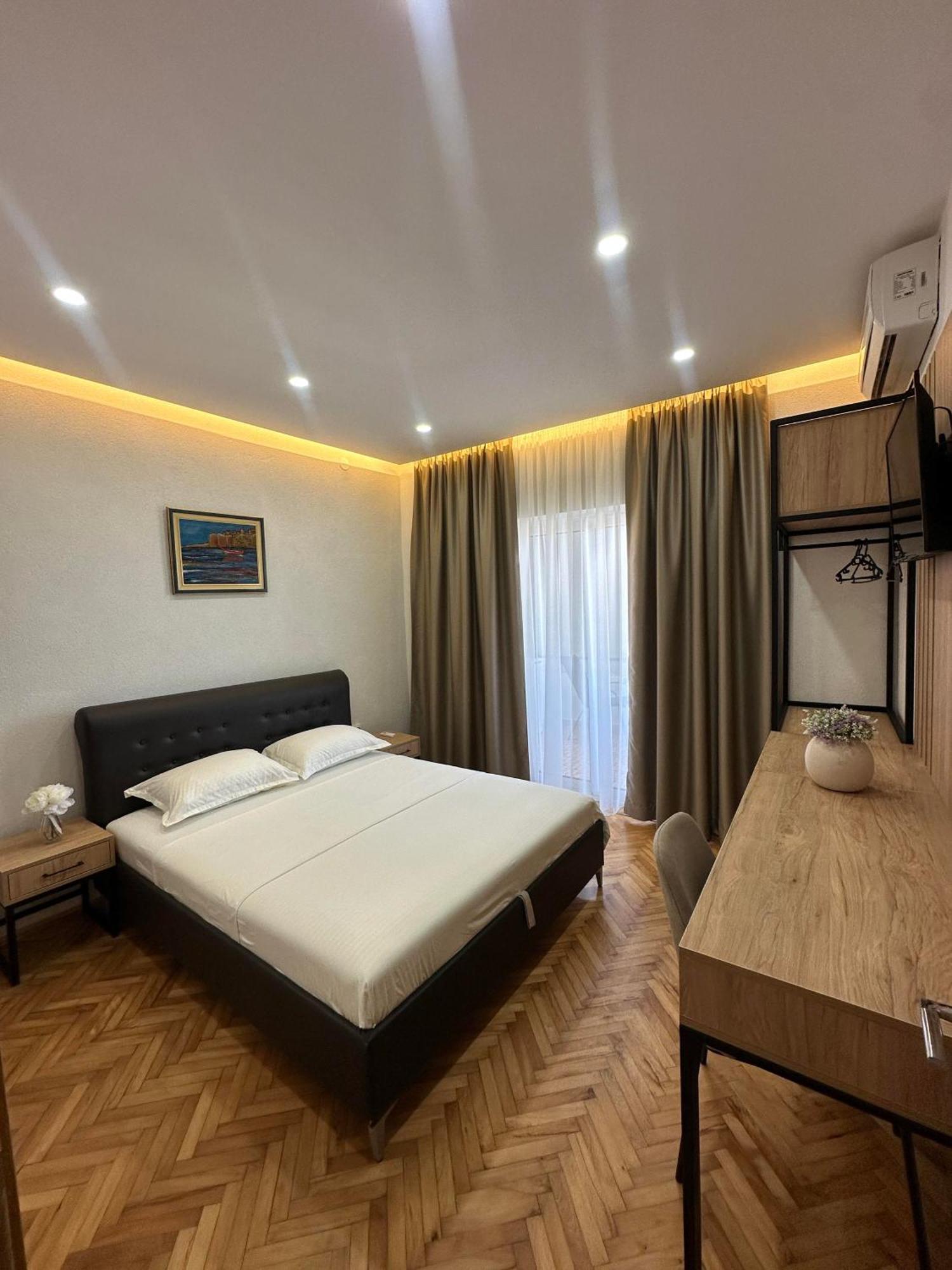 Apartments Basha 1 - Long Beach 울친 외부 사진