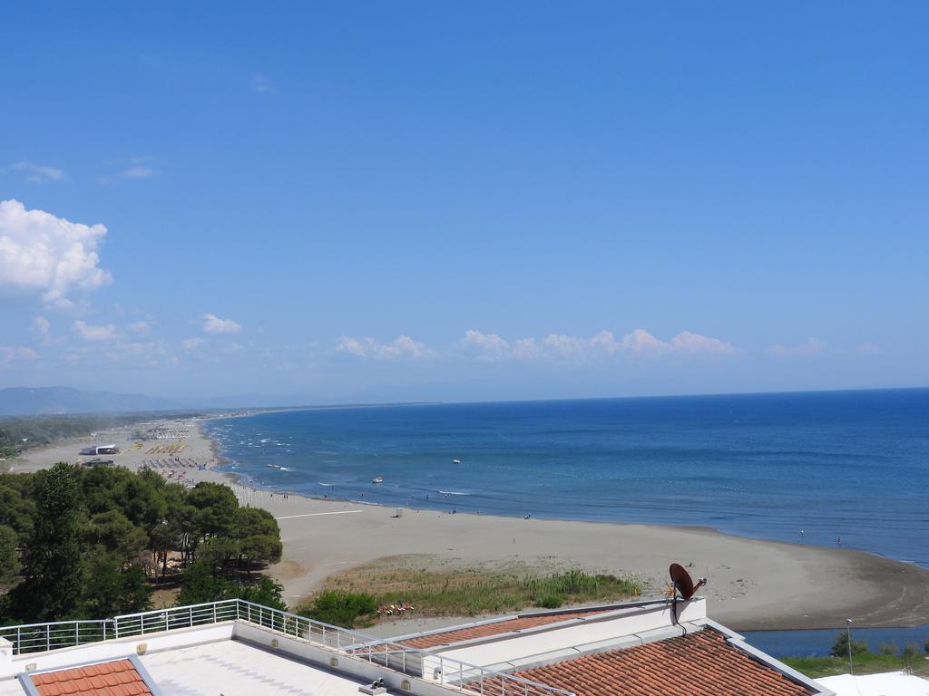 Apartments Basha 1 - Long Beach 울친 외부 사진