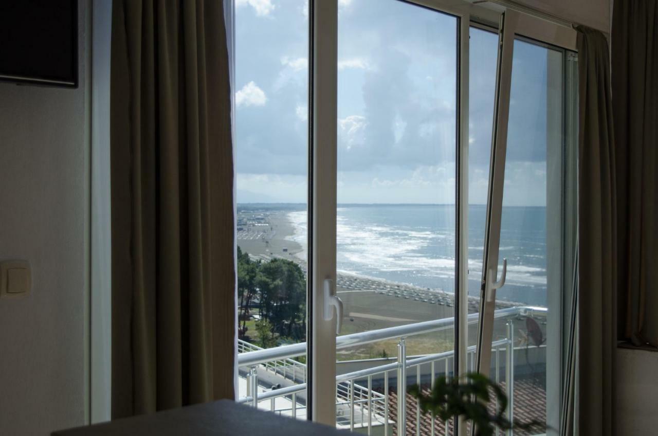 Apartments Basha 1 - Long Beach 울친 외부 사진