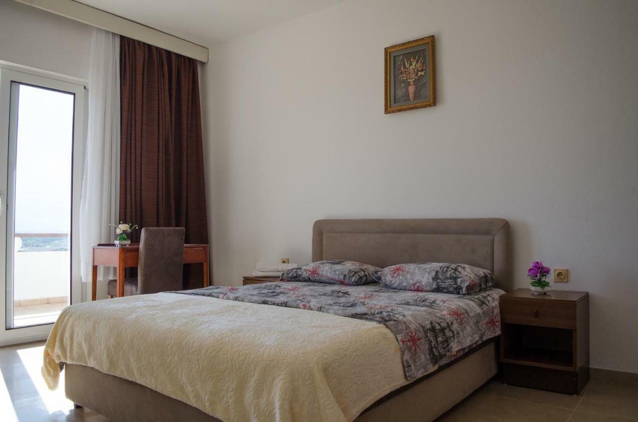 Apartments Basha 1 - Long Beach 울친 외부 사진