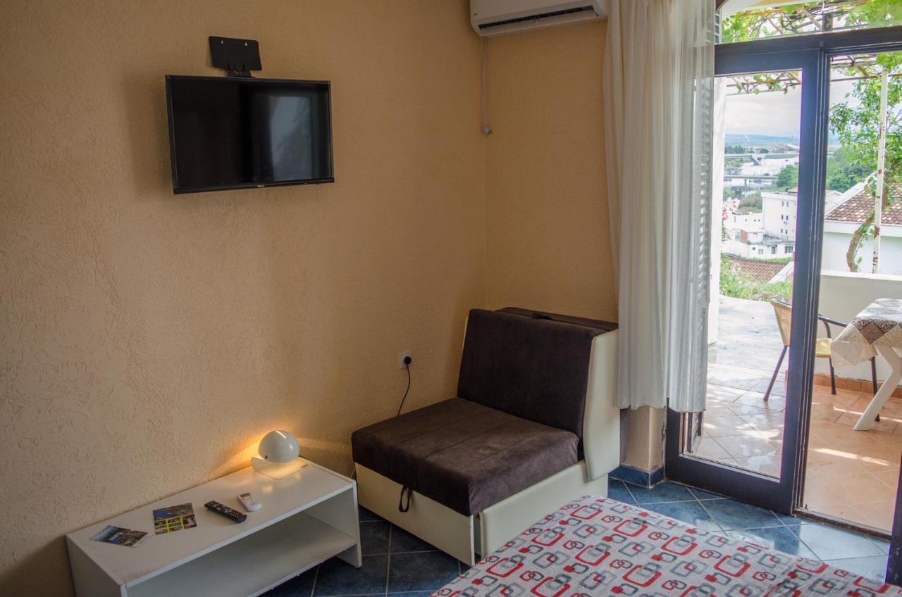Apartments Basha 1 - Long Beach 울친 외부 사진